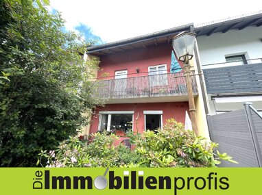 Reihenmittelhaus zum Kauf 160.000 € 4 Zimmer 110 m² 196 m² Grundstück Krötenbruck Hof 95032