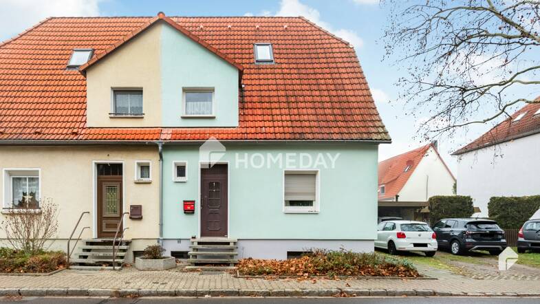 Doppelhaushälfte zum Kauf 240.000 € 4 Zimmer 110 m² 325 m² Grundstück Leuna Leuna 06237