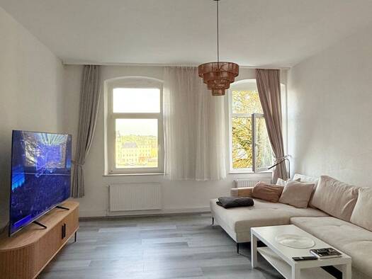 Wohnung zur Miete 900 € 4 Zimmer 110 m² frei ab 01.10.2026 Innenstadt Hof 95028