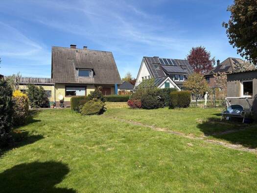 Mehrfamilienhaus zum Kauf 690.000 € 6 Zimmer 151 m² 1.054 m² Grundstück frei ab sofort Sinstorf Harburg 21079