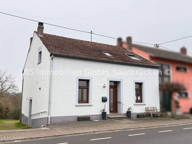 Einfamilienhaus zum Kauf 149.000 € 6 Zimmer 120 m² 328 m² Grundstück frei ab 01.02.2026 Schwemlingen Merzig 66663