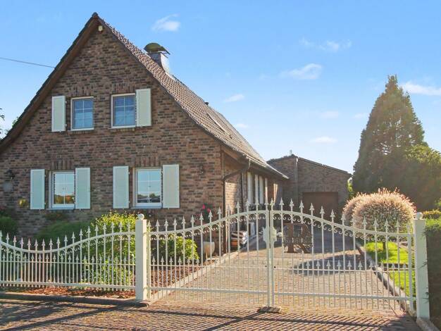 Einfamilienhaus zum Kauf 1.175.000 € 6 Zimmer 271 m² 1.546 m² Grundstück Vluynbusch Neukirchen-Vluyn 47506