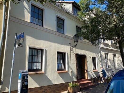 Wohnung zur Miete 1.290 € 4 Zimmer 147 m² Ziegenmarkt 8 Altstadt Wismar 23966