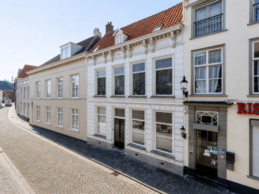 Herrenhaus zum Kauf 889.000 € 6 Zimmer 214 m² 301 m² Grundstück kerkstraat 12 Bergen op Zoom 4611 NV