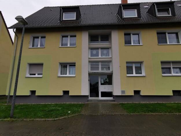 Wohnung zur Miete 427 € 3 Zimmer 58,1 m² Dachgeschoss frei ab 20.07.2025 Haselnußweg 14 Beckhausen Gelsenkirchen 45899