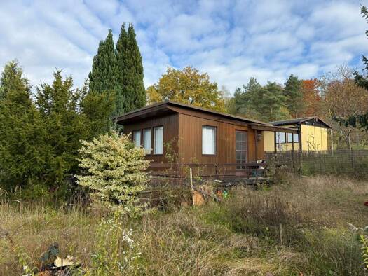 Haus zum Kauf 39.000 € 2 Zimmer 26 m² 380 m² Grundstück Weinböhla 01689