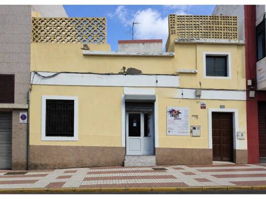 Villa zum Kauf 345.000 € 6 Zimmer 150 m² Avenida Escaleritas 131 Las Palmas de Gran Canaria 35011