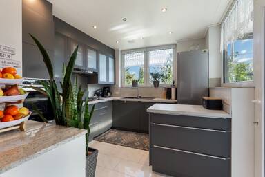 Wohnung zum Kauf 319.000 € 5 Zimmer 96 m² Frillendorf Essen 45139