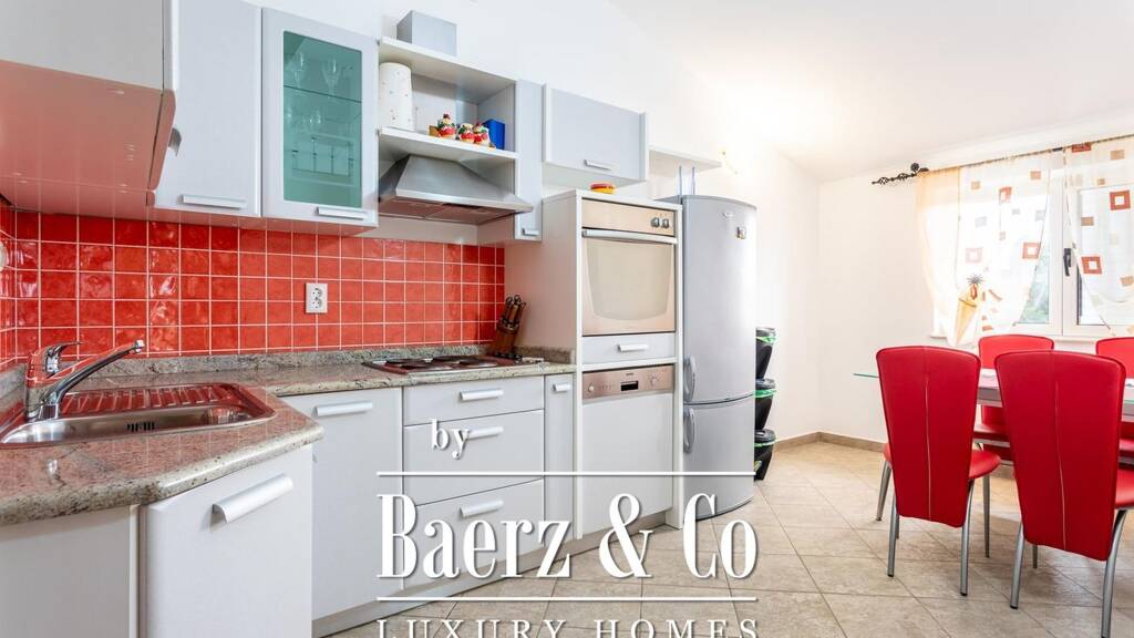 Villa zum Kauf 1.900.000 € 10 Zimmer 1.052 m² 1.536 m² Grundstück primosten