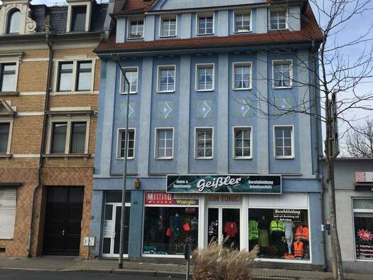 Wohnung zur Miete 800 € 5 Zimmer 99,7 m² 2 Geschosse frei ab 01.04.2026 Dresdner Straße 66 Freital 01705