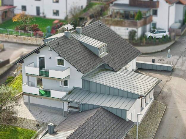 Mehrfamilienhaus zum Kauf 498.000 € 6 Zimmer 180 m² 840 m² Grundstück Hauzenberg 94051