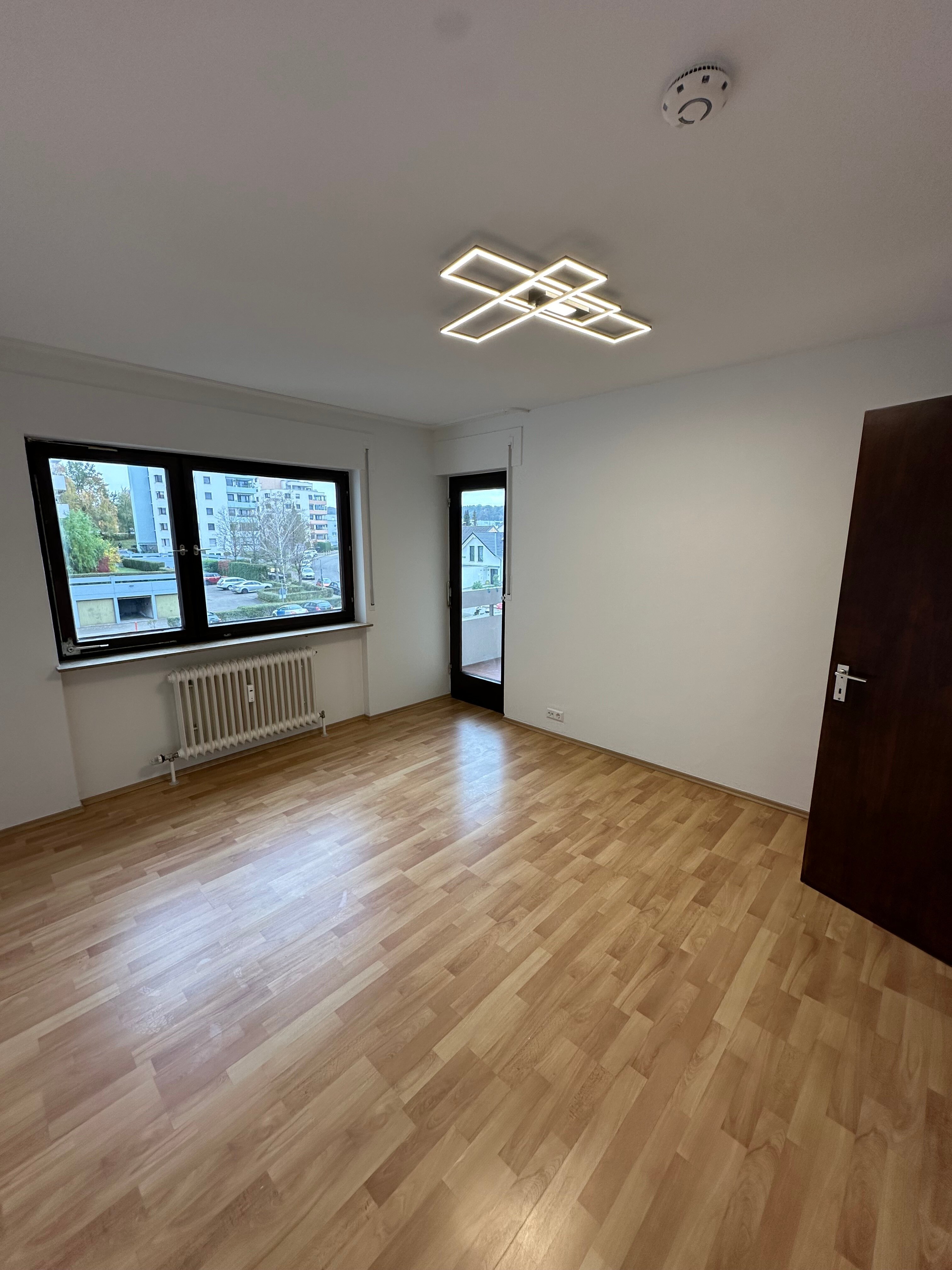 Wohnung zur Miete 1.600 € 3 Zimmer 83 m²<br/>Wohnfläche 3.<br/>Geschoss ab sofort<br/>Verfügbarkeit Am Ring Neckarems 115 Remseck am Neckar 71686