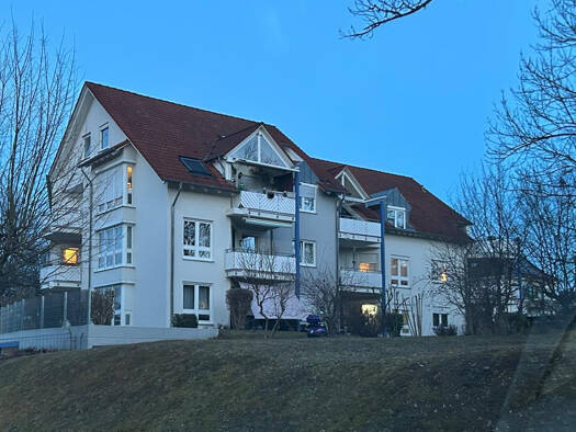 Wohnung zur Miete 720 € 2 Zimmer 56,2 m² Geschoss 4/5 frei ab sofort Nürtingen 72622