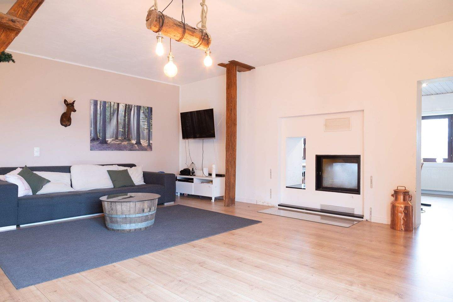 Immobilie in Vorwerk - Kamin, Garten und viel Platz: Großzügiges Zweifamilienhaus mit besonderem Wohnambiente - Bild 3