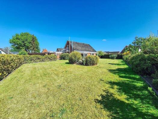 Einfamilienhaus zum Kauf 695.000 € 4 Zimmer 135 m² 915 m² Grundstück Grömitz 23743