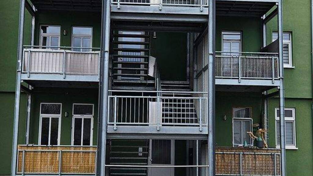 Wohnung zur Miete 440 € 2 Zimmer 58,4 m² 3. Geschoss frei ab sofort Görmarstr. 2 Mühlhausen 99974