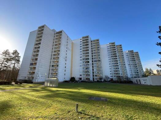 Wohnung zur Miete 835 € 3 Zimmer 80,6 m² 6. Geschoss frei ab 01.10.2026 Imbuschstraße 10 Langwasser Nürnberg 90473
