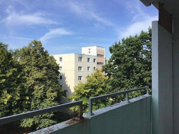 Wohnung zur Miete nur mit Wohnberechtigungsschein 433 € 3 Zimmer 80,4 m² 3. Geschoss frei ab 15.11.2025 Bonhoefferweg 16 Horst Essen 45279