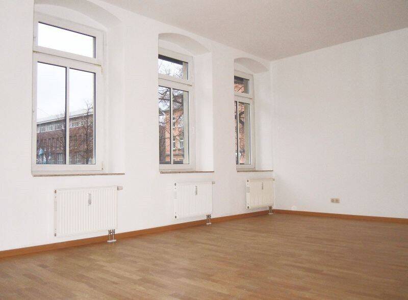 Property thumbnail 3