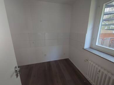 Wohnung zur Miete 329 € 1 Zimmer 35,7 m² EG frei ab 01.07.2025 Goethestraße 28 Sandheide Erkrath 40699