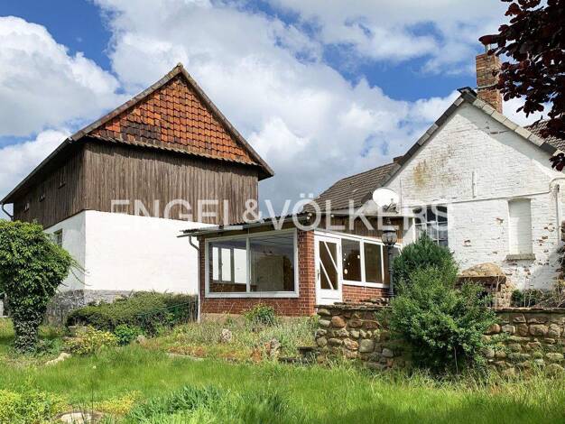 Bauernhaus zum Kauf 79.000 € 14 Zimmer 260 m² 1.262 m² Grundstück Birkenweg 15 Süpplingenburg 38376