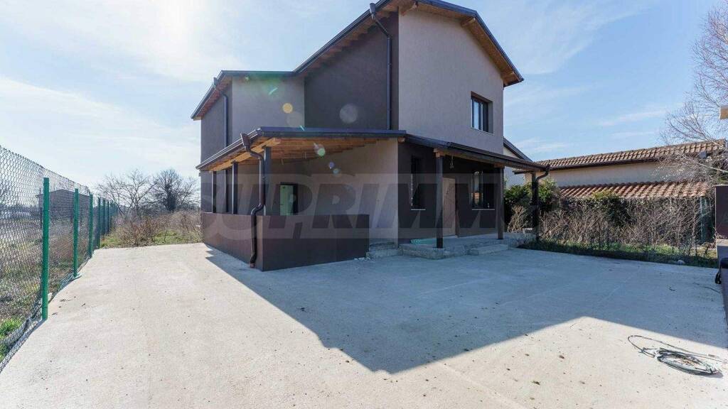 Reihenmittelhaus zum Kauf 377.000 € 5 Zimmer 212 m² Golyanovtsi