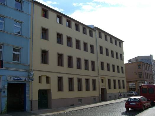 Wohnung zur Miete 420 € 2 Zimmer 42 m² Paulsstadt Schwerin 19053