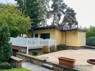 Haus zum Kauf 275.000 € 2 Zimmer 65 m² 1.121 m² Grundstück Röbel Röbel/Müritz 17207