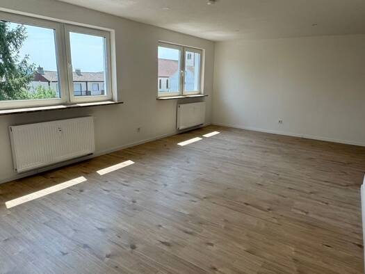 Wohnung zur Miete 824 € 2 Zimmer 79,7 m² frei ab sofort Neuweiler Sulzbach/Saar 66280