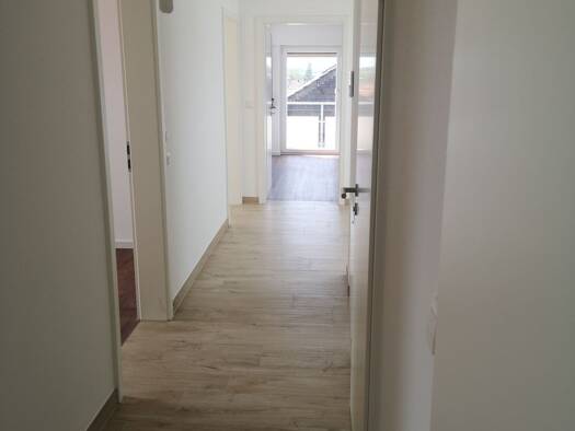 Wohnung zur Miete 890 € 4 Zimmer 75 m² Geschoss 1/2 frei ab sofort Kirchberg Kirchberg an der Murr 71737