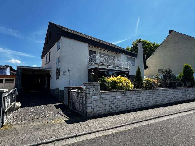 Mehrfamilienhaus zum Kauf provisionsfrei 790.000 € 9 Zimmer 299 m² 573 m² Grundstück frei ab sofort Tuchbleiche 5 Laubenheim Mainz 55130