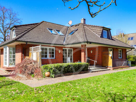 Einfamilienhaus zum Kauf 998.000 € 8 Zimmer 274,2 m² 1.618 m² Grundstück Hasloh 25474