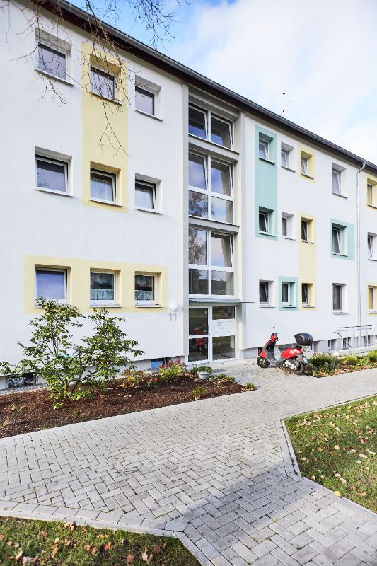 Wohnung zur Miete 525 € 3 Zimmer 66,9 m²<br/>Wohnfläche 2.<br/>Geschoss 01.04.2025<br/>Verfügbarkeit Kornblumenweg 11 Windflöte Bielefeld 33659