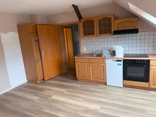 Wohnung zur Miete 289 € 2 Zimmer 51 m² 4. Geschoss frei ab sofort Bornaer Straße 84 Borna-Heinersdorf Borna - Heinersdorf 09114