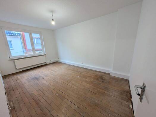 Wohnung zur Miete 319 € 2 Zimmer 47 m² frei ab 16.02.2026 Mittelstraße 8 Mitte Bremerhaven 27568