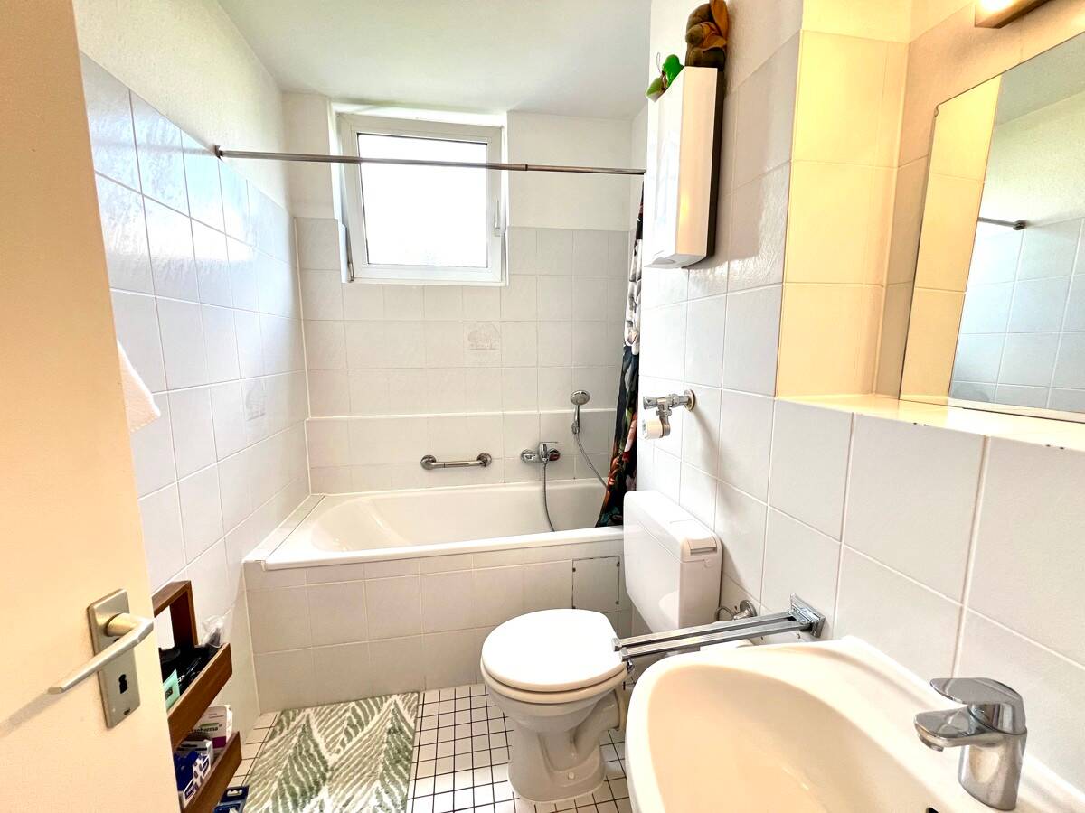 Attraktive und ruhig gelegene 2-Zimmer Wohnung in Golzheim! – Straße nicht freigegeben, 40474 Düsseldorf – Vorschaubild 7