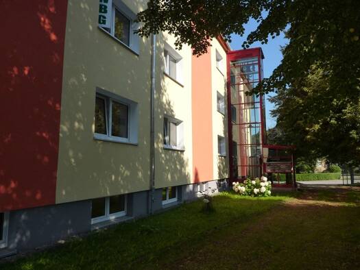 Wohnung zur Miete 415 € 2 Zimmer 49,5 m² 1. Geschoss frei ab 01.12.2026 Baumgarten 20 Lobenstein Bad Lobenstein 07356