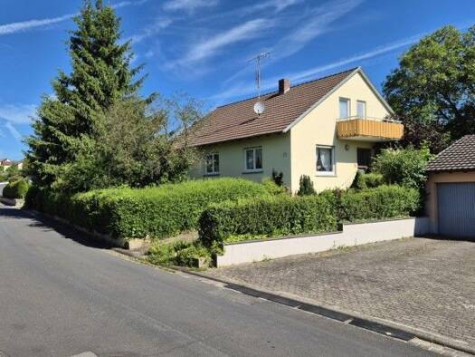 Einfamilienhaus zum Kauf 335.000 € 4 Zimmer 101 m² 2.817 m² Grundstück Karbach Karbach 97842