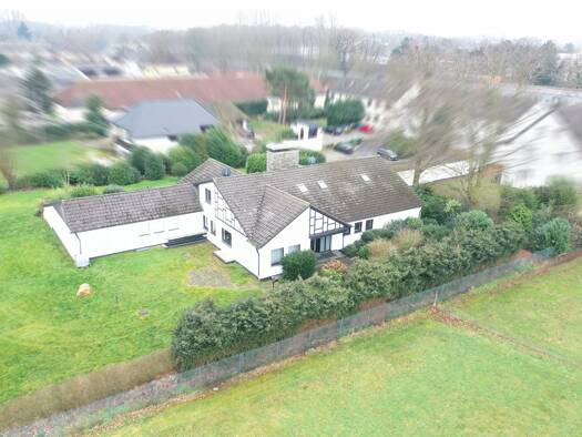 Haus zum Kauf 949.000 € 6 Zimmer 286 m² 3.054 m² Grundstück Birkesdorfer Straße 00 Hoven Düren / Hoven 52353