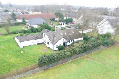 Haus zum Kauf 949.000 € 6 Zimmer 286 m² 3.054 m² Grundstück Birkesdorfer Straße 00 Hoven Düren / Hoven 52353