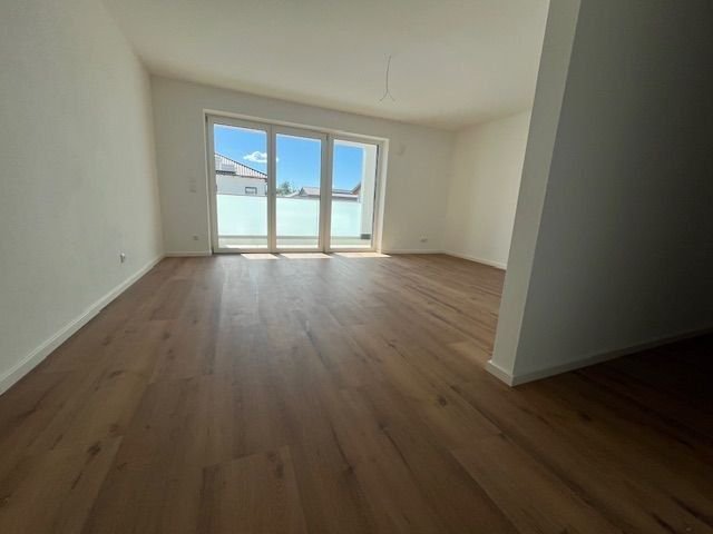 Wohnung zum Kauf provisionsfrei 307.500 € 2 Zimmer 68,3 m²<br/>Wohnfläche 1.<br/>Geschoss ab sofort<br/>Verfügbarkeit Vogelsangstraße 3 Plattling Plattling 94447