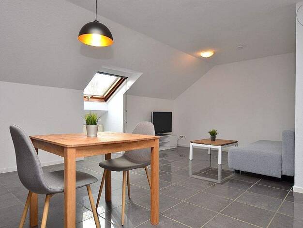 Studio zur Miete 1.195 € 1 Zimmer 52 m² 2. Geschoss frei ab 01.05.2026 Gerbrunn 97218