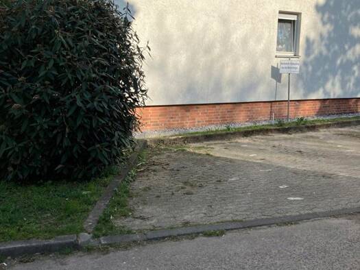 Außenstellplatz zur Miete provisionsfrei 49 € Kohlrauschweg Parkplätze Bockenheim Frankfurt am Main 60486