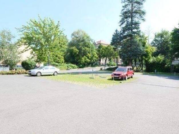 Außenstellplatz zur Miete 35 € Breite Str. 11/13 Pirna 01796