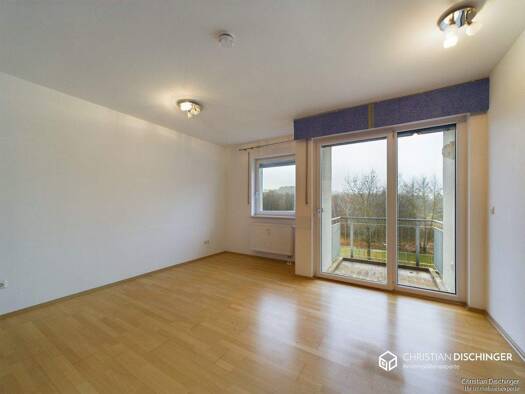 Wohnung zum Kauf 210.000 € 4 Zimmer 96,4 m² 1. Geschoss Wiesenfelden 94344