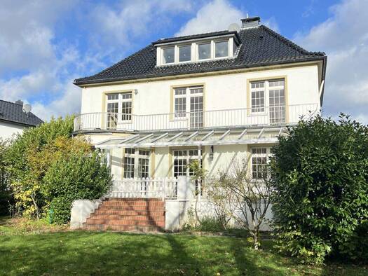 Villa zum Kauf 950.000 € 8 Zimmer 250 m² 1.430 m² Grundstück Bad Neuenahr Bad Neuenahr-Ahrweiler / Ahrweiler 53474