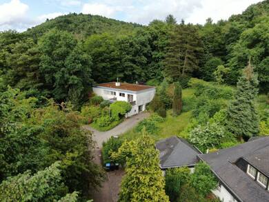 Bungalow zum Kauf 395.000 € 6 Zimmer 167 m² 2.570 m² Grundstück St. Ingbert Sankt Ingbert 66386