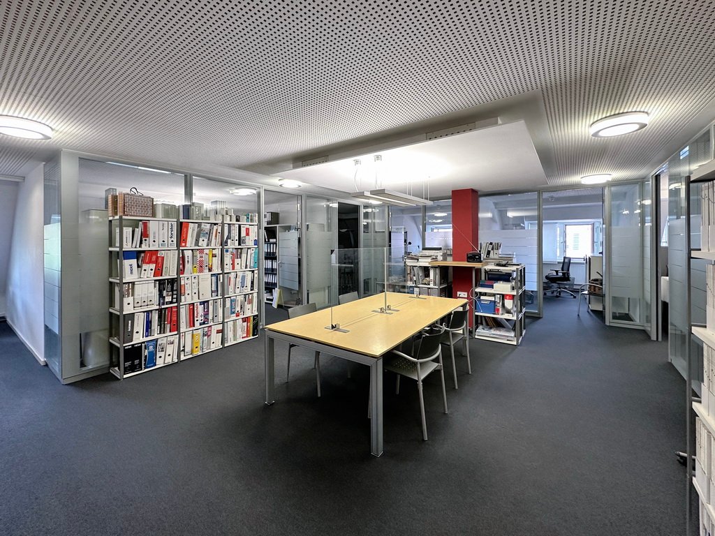 Büro-/Praxisfläche zur Miete provisionsfrei 1.850 € 7 Zimmer 157 m²<br/>Bürofläche Hauptstraße 20 Markgrafenstadt Erlangen 91052