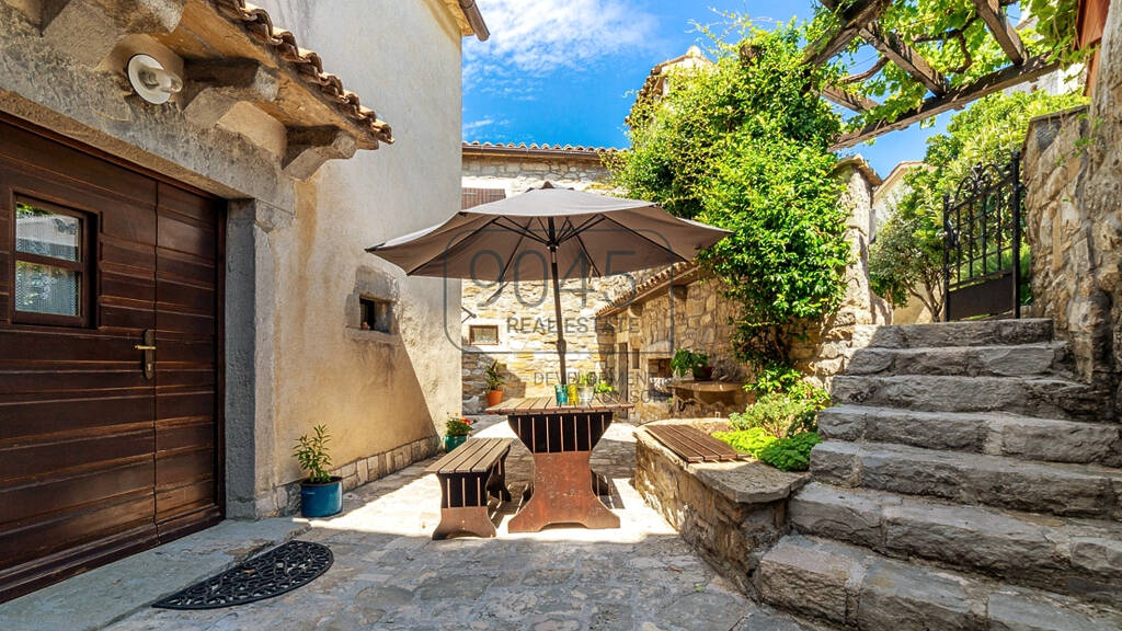 Villa zum Kauf 990.000 € 10 Zimmer 560 m² 460 m² Grundstück Gracisce 52000