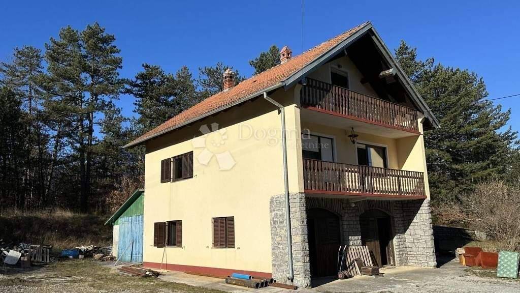 Haus zum Kauf 95.000 € 8 Zimmer 135 m² Lovinac